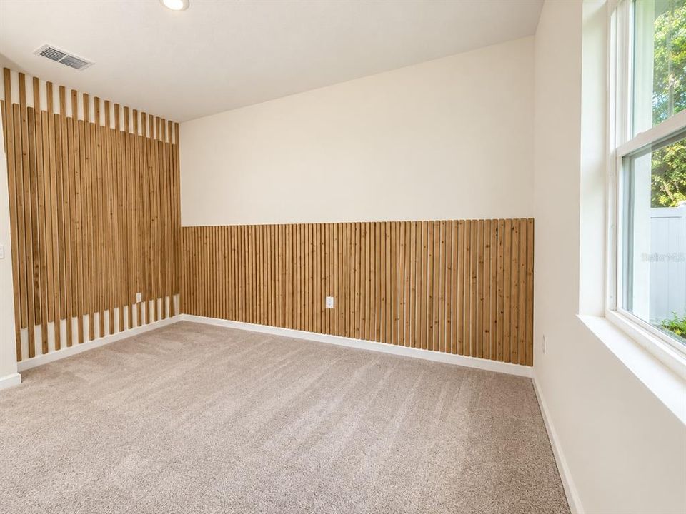 En Venta: $435,000 (4 camas, 3 baños, 2310 Pies cuadrados)