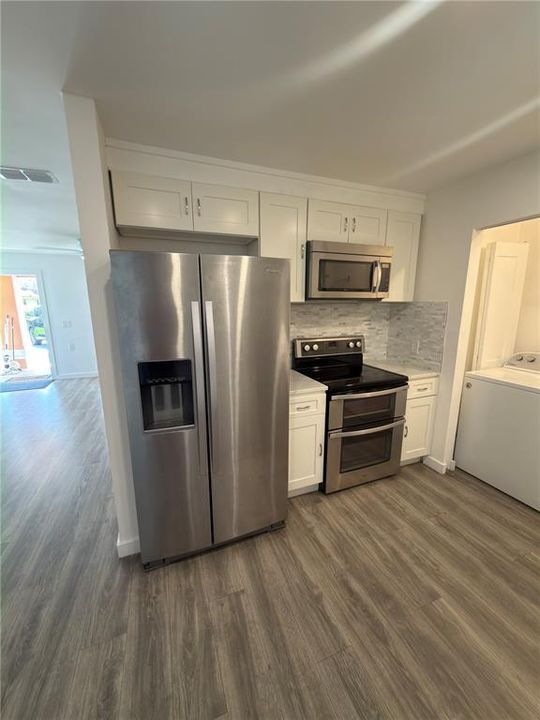For Rent: $1,399 (2 beds, 1 baths, 950 Square Feet)