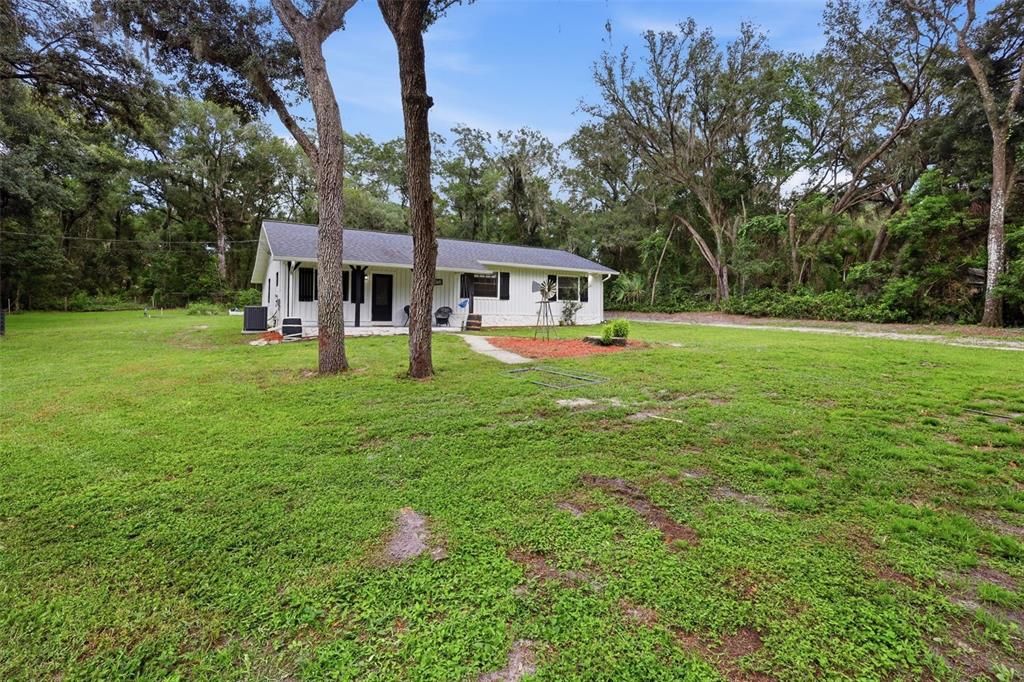 For Sale: $430,000 (2 beds, 2 baths, 1560 Square Feet)