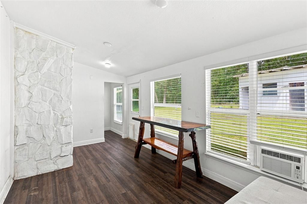 For Sale: $430,000 (2 beds, 2 baths, 1560 Square Feet)