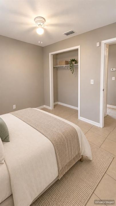For Rent: $2,300 (3 beds, 1 baths, 1715 Square Feet)