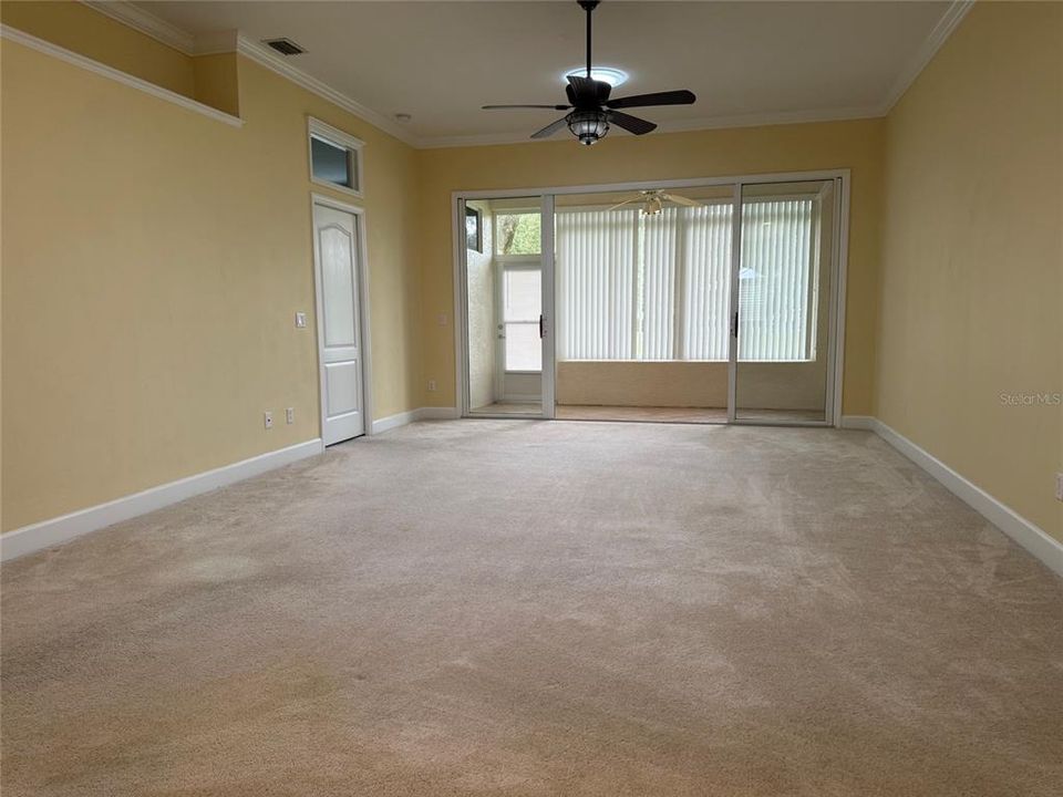 For Sale: $295,000 (3 beds, 2 baths, 1684 Square Feet)