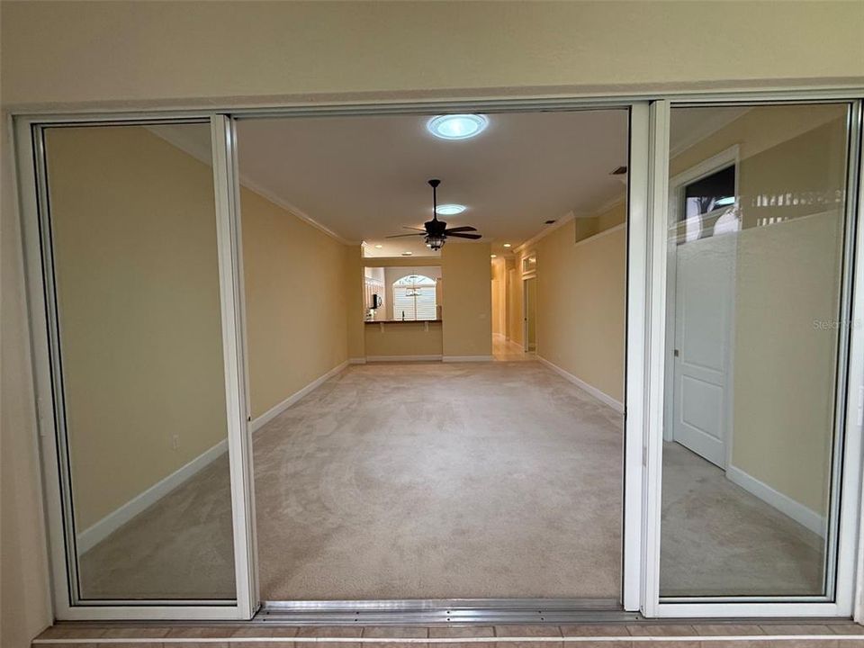 For Sale: $295,000 (3 beds, 2 baths, 1684 Square Feet)