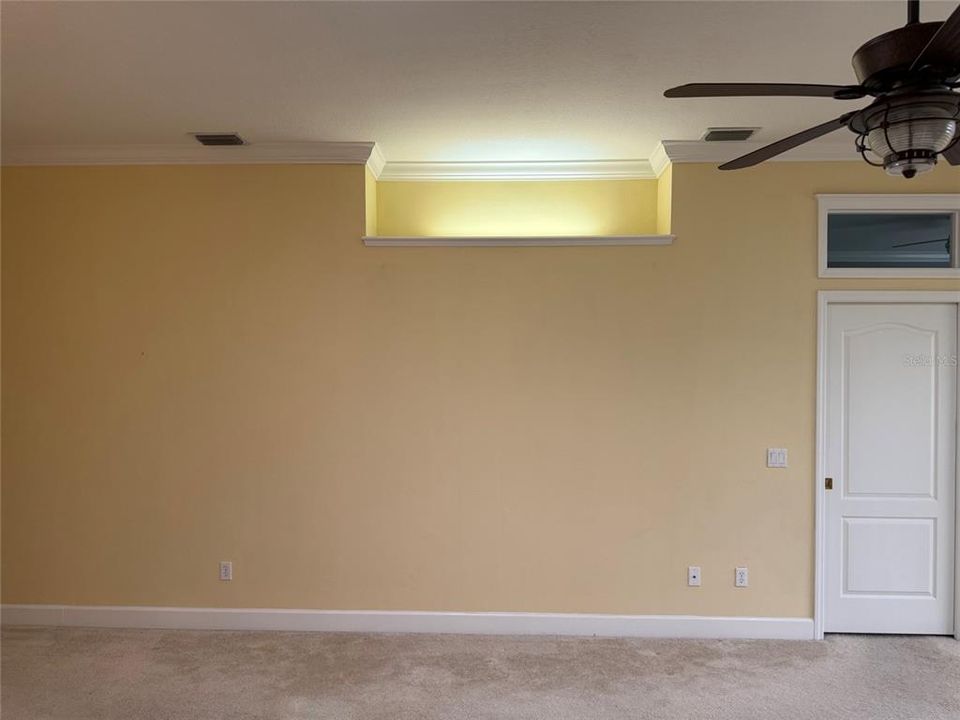 For Sale: $295,000 (3 beds, 2 baths, 1684 Square Feet)