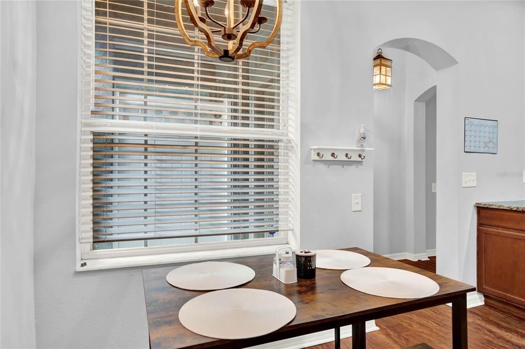 For Sale: $235,000 (2 beds, 2 baths, 1240 Square Feet)