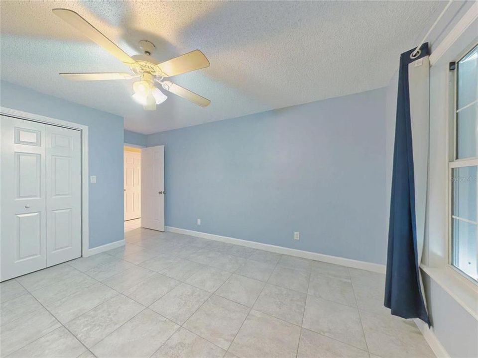 For Sale: $289,900 (3 beds, 2 baths, 2010 Square Feet)