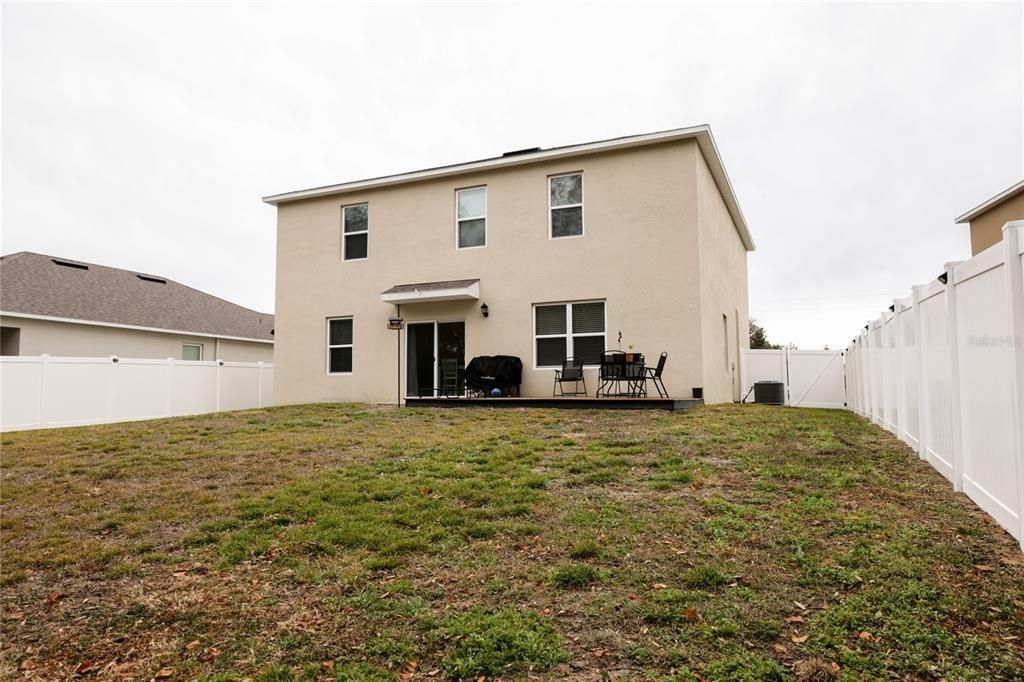 For Sale: $355,000 (4 beds, 2 baths, 2432 Square Feet)