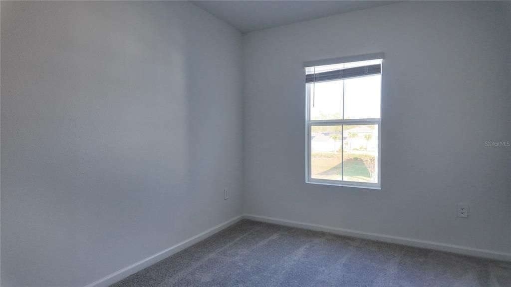 En Renta: $1,950 (3 camas, 2 baños, 1840 Pies cuadrados)
