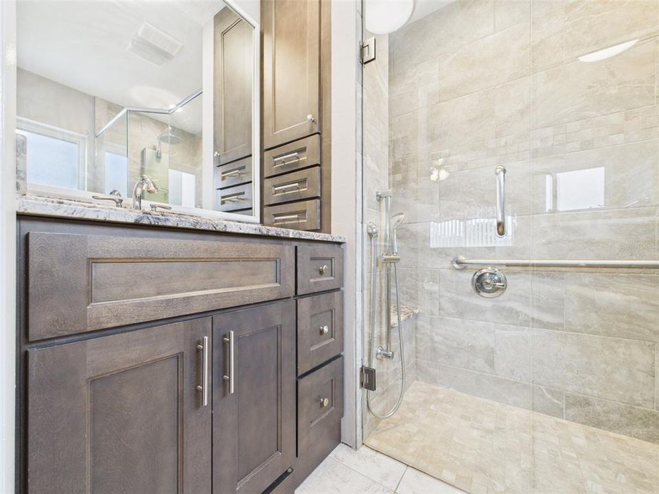 For Rent: $1,750 (2 beds, 2 baths, 1567 Square Feet)