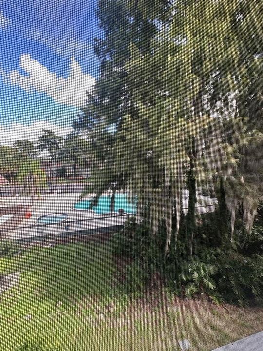 For Sale: $129,000 (2 beds, 2 baths, 1165 Square Feet)