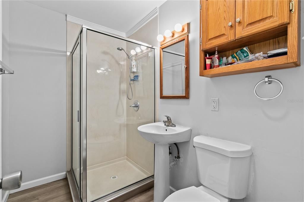 For Sale: $255,000 (4 beds, 2 baths, 816 Square Feet)