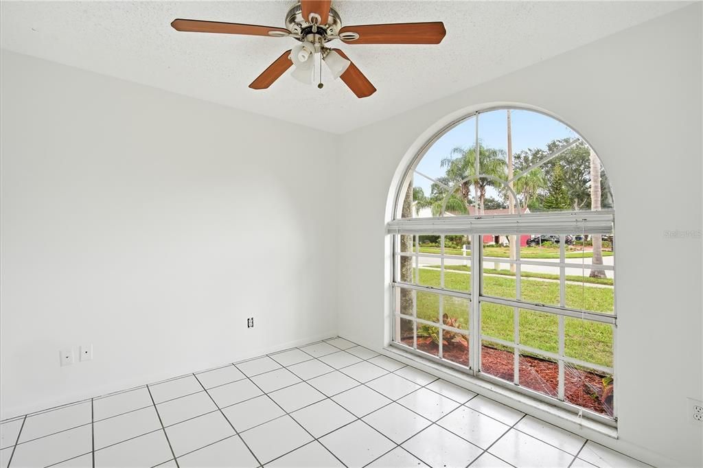 For Rent: $2,095 (2 beds, 2 baths, 1349 Square Feet)