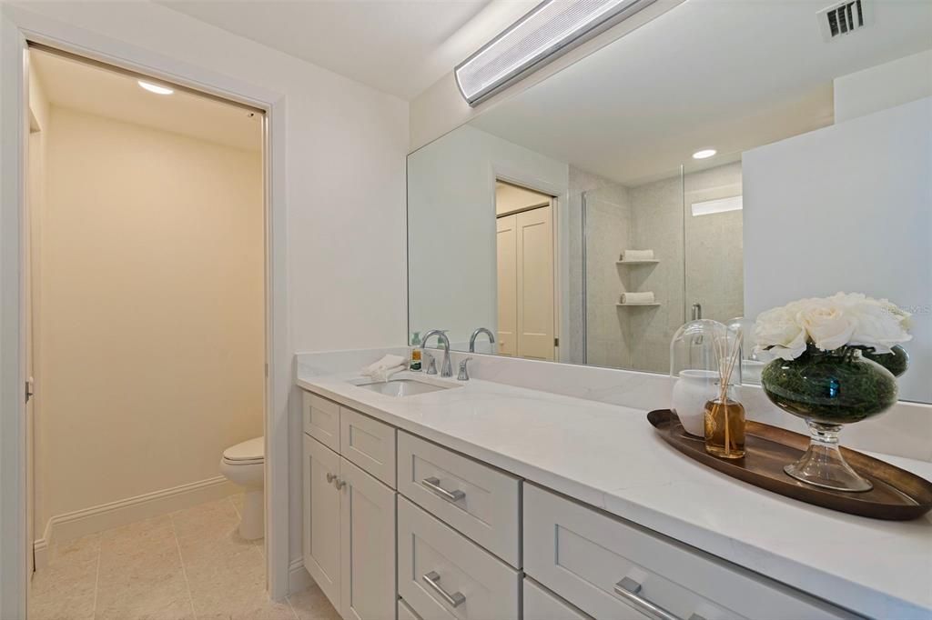 For Sale: $2,775,000 (3 beds, 4 baths, 3400 Square Feet)