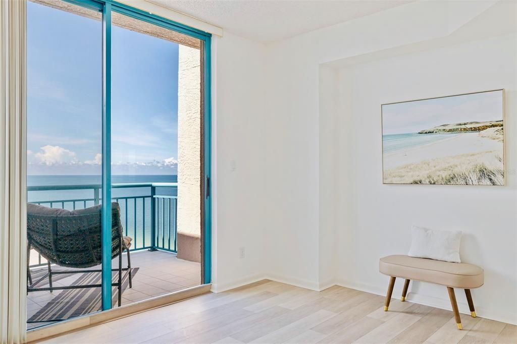 For Sale: $2,775,000 (3 beds, 4 baths, 3400 Square Feet)