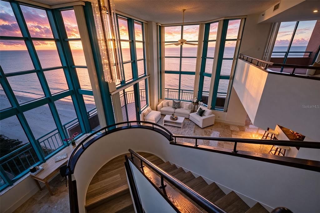 For Sale: $2,775,000 (3 beds, 4 baths, 3400 Square Feet)