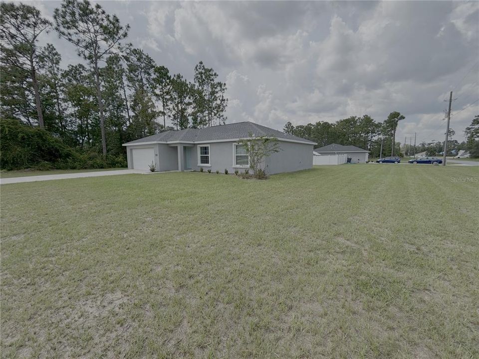For Rent: $1,750 (3 beds, 2 baths, 1324 Square Feet)