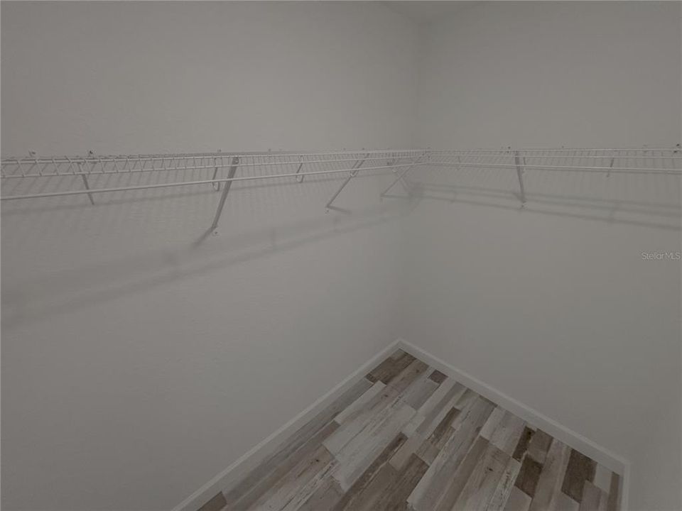 For Rent: $1,750 (3 beds, 2 baths, 1324 Square Feet)