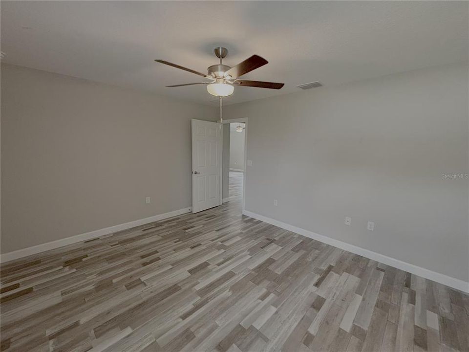 For Rent: $1,750 (3 beds, 2 baths, 1324 Square Feet)