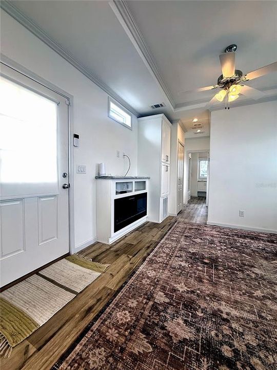 For Sale: $134,990 (1 beds, 1 baths, 481 Square Feet)