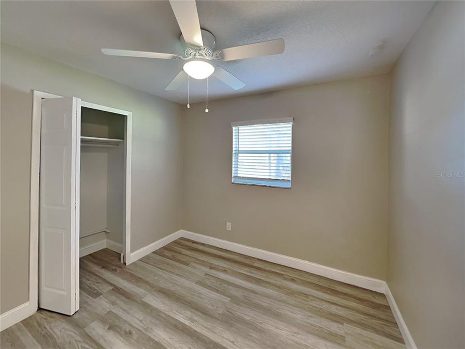 For Sale: $499,999 (4 beds, 2 baths, 1841 Square Feet)