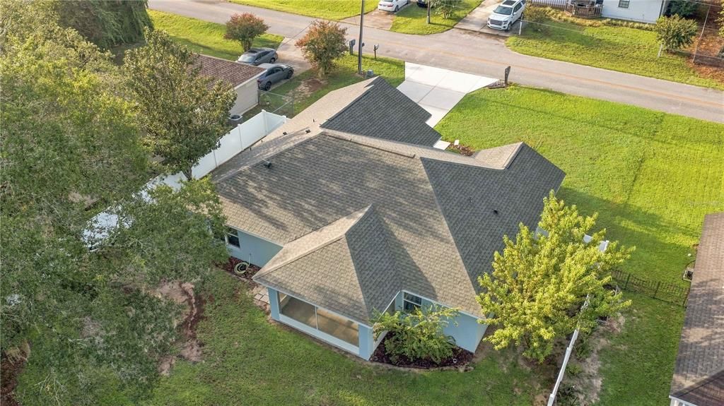 For Sale: $329,900 (3 beds, 2 baths, 1585 Square Feet)