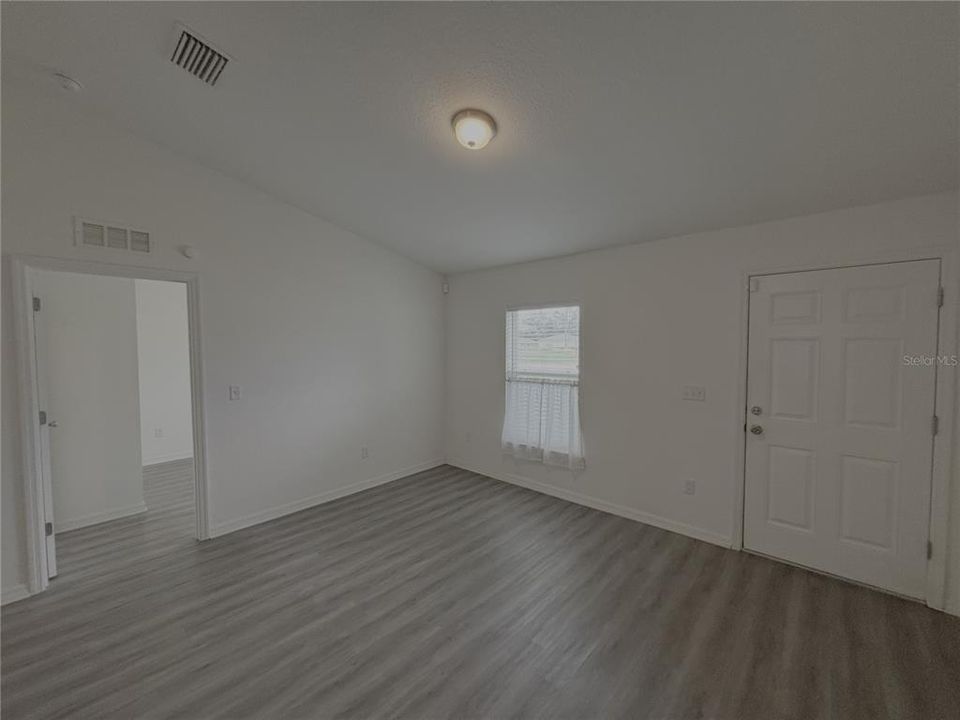 For Rent: $1,545 (3 beds, 2 baths, 1009 Square Feet)
