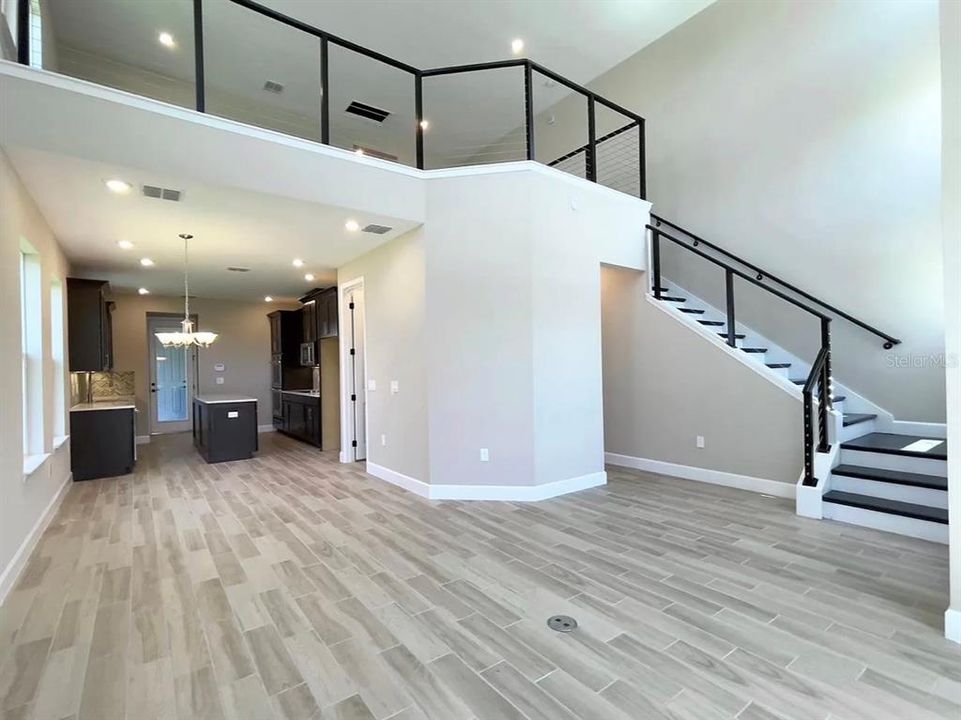 For Rent: $3,650 (4 beds, 3 baths, 2303 Square Feet)