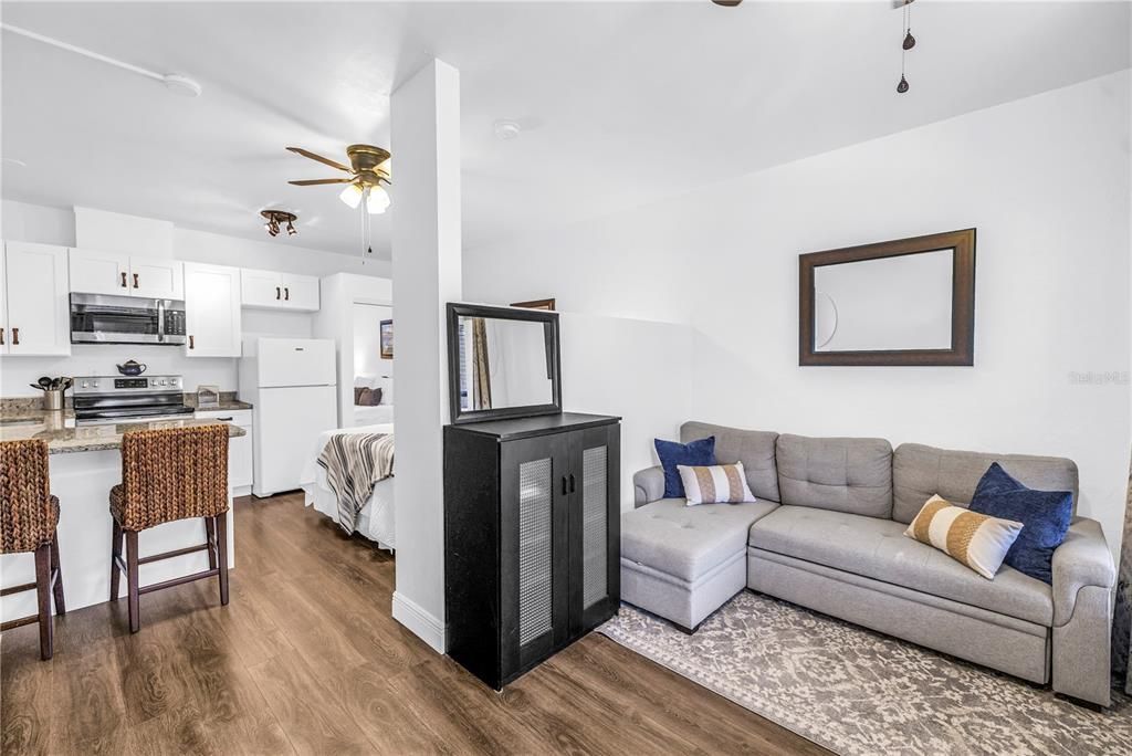 For Sale: $67,000 (0 beds, 1 baths, 422 Square Feet)