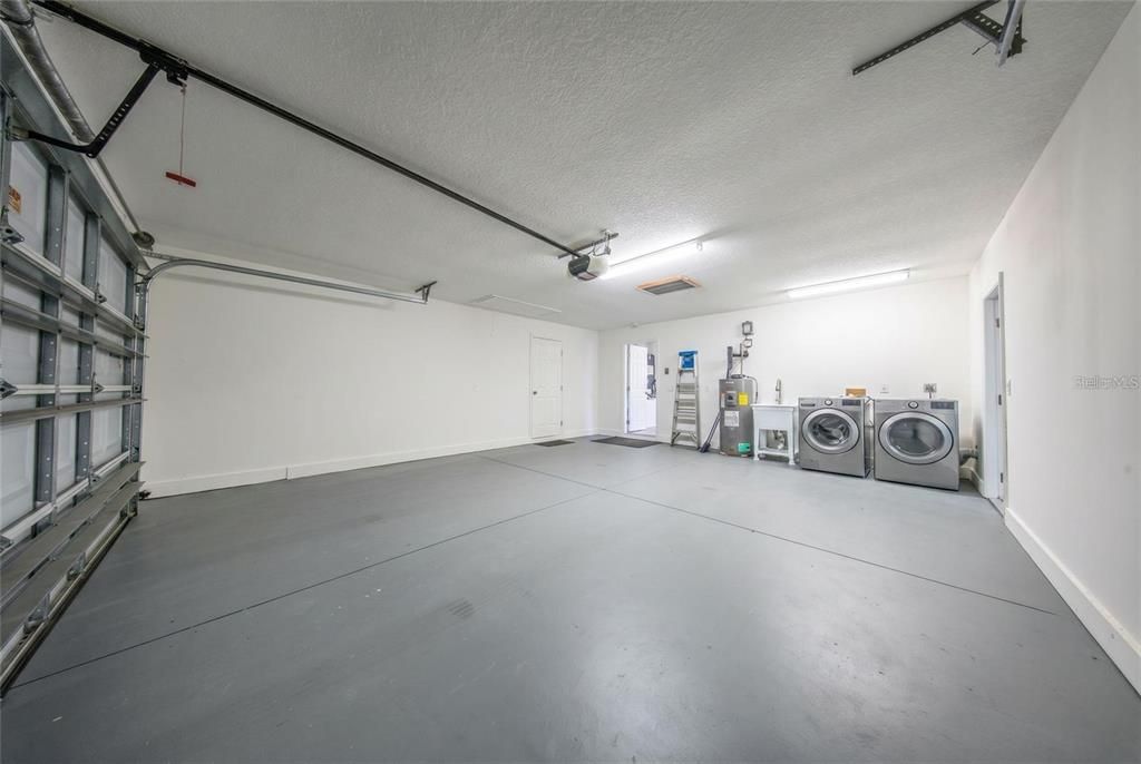 В аренду: $2,400 (2 спален, 2 ванн, 1702 Квадратных фут)