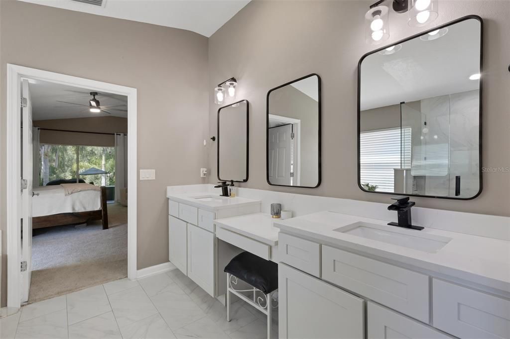 For Sale: $530,000 (4 beds, 3 baths, 2710 Square Feet)