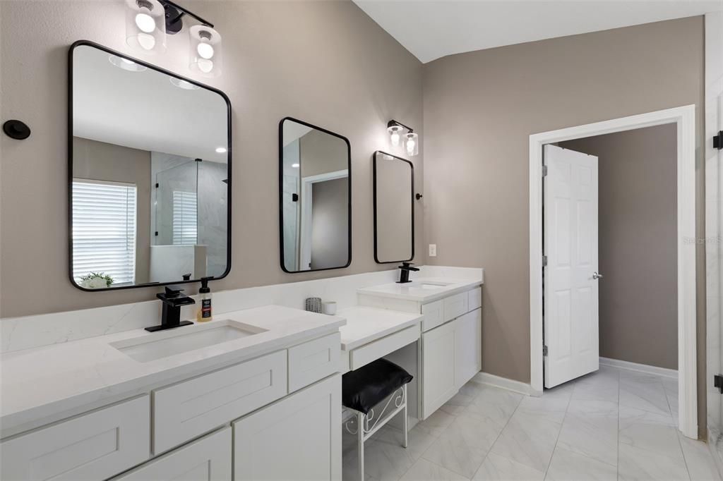 For Sale: $530,000 (4 beds, 3 baths, 2710 Square Feet)