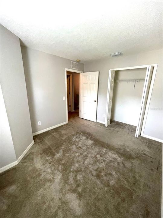 For Rent: $2,400 (3 beds, 2 baths, 1768 Square Feet)