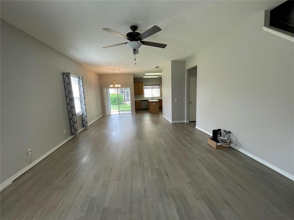 For Rent: $2,400 (3 beds, 2 baths, 1768 Square Feet)