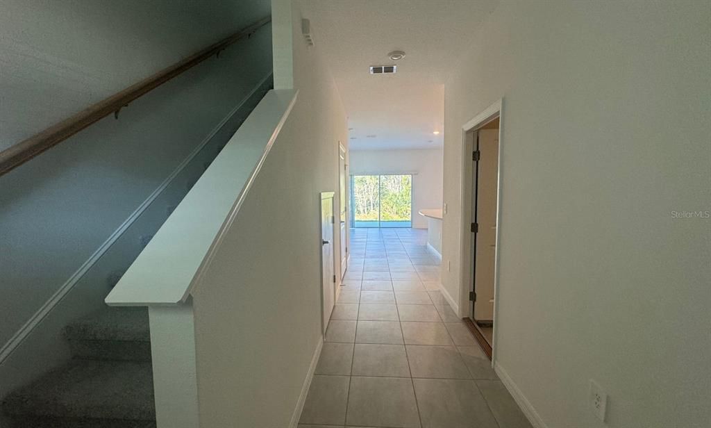 En Renta: $1,900 (3 camas, 2 baños, 1407 Pies cuadrados)