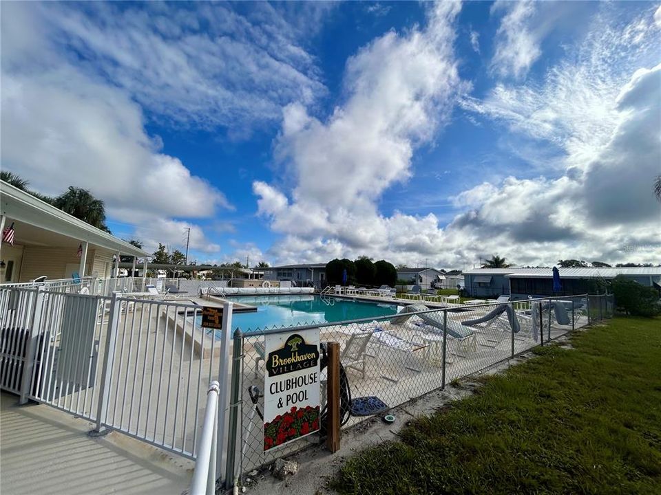 For Sale: $152,000 (2 beds, 2 baths, 1144 Square Feet)