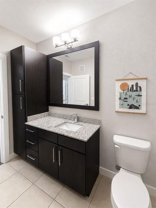 For Rent: $1,968 (1 beds, 1 baths, 577 Square Feet)