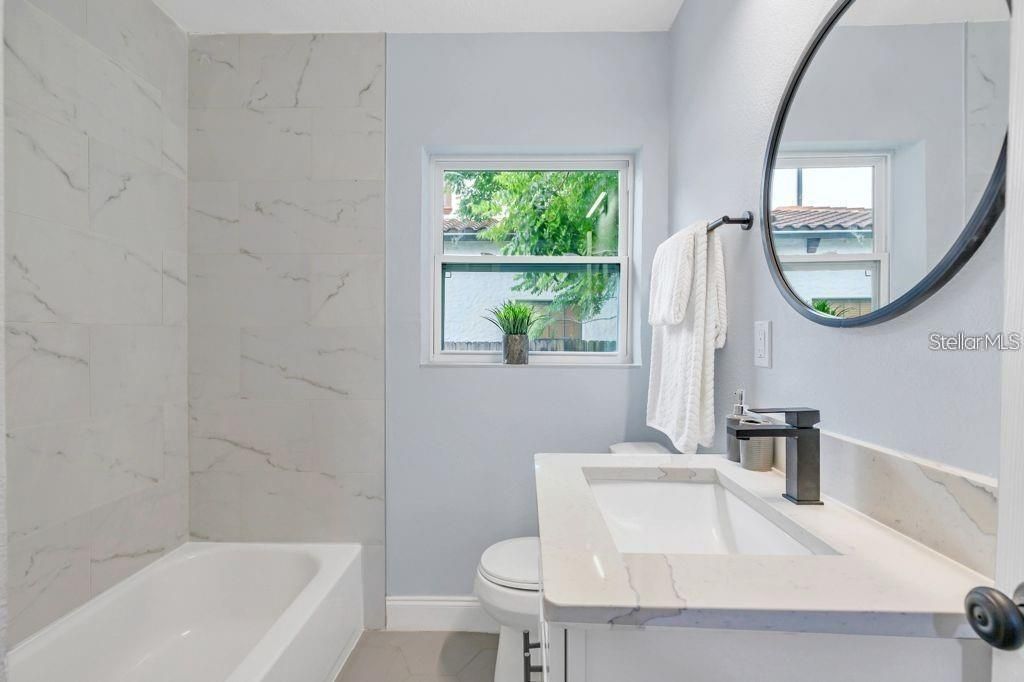 For Rent: $2,899 (3 beds, 2 baths, 1641 Square Feet)
