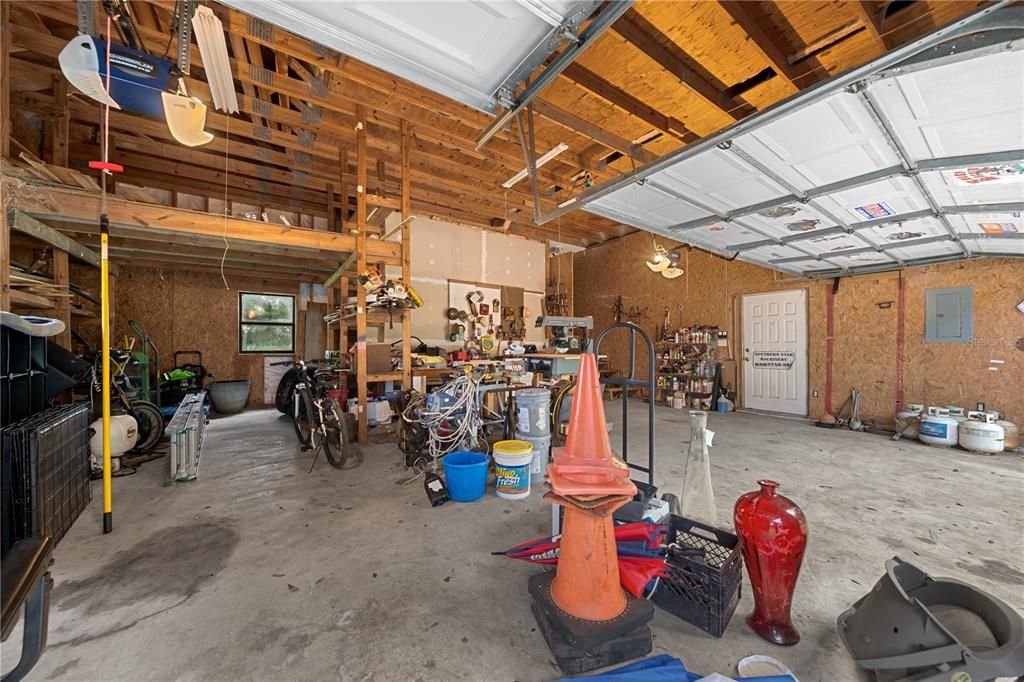 For Sale: $649,000 (4 beds, 3 baths, 3256 Square Feet)