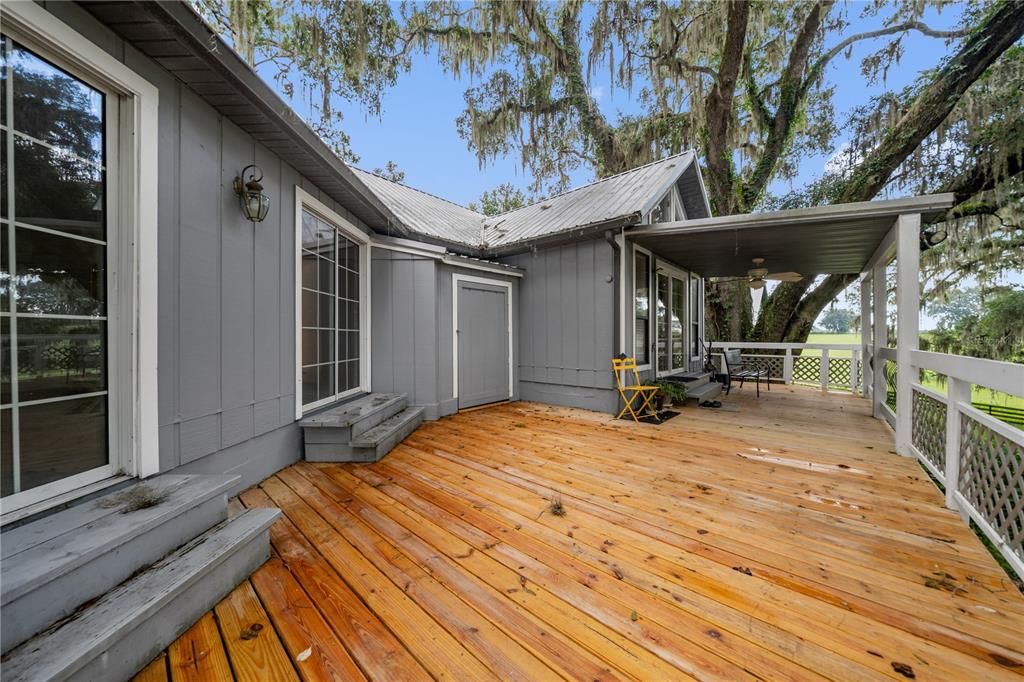 For Sale: $649,000 (4 beds, 3 baths, 3256 Square Feet)