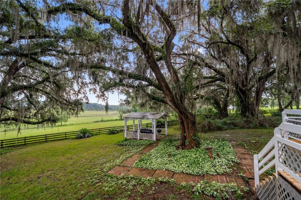 For Sale: $649,000 (4 beds, 3 baths, 3256 Square Feet)