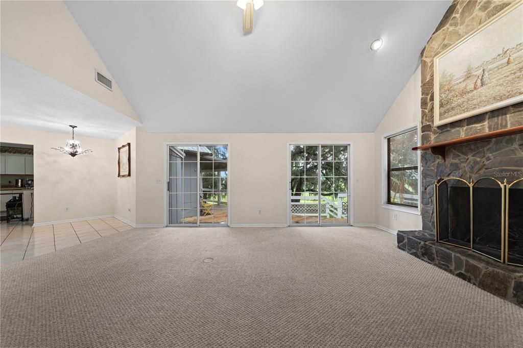 For Sale: $649,000 (4 beds, 3 baths, 3256 Square Feet)