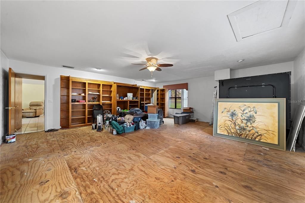 For Sale: $649,000 (4 beds, 3 baths, 3256 Square Feet)