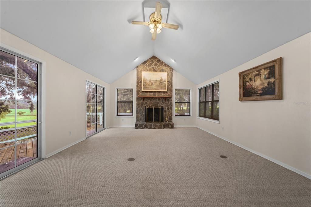 For Sale: $649,000 (4 beds, 3 baths, 3256 Square Feet)