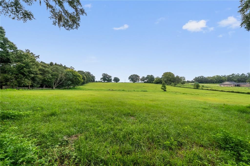 For Sale: $649,000 (4 beds, 3 baths, 3256 Square Feet)