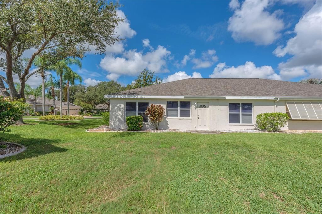 For Sale: $279,000 (2 beds, 2 baths, 1584 Square Feet)