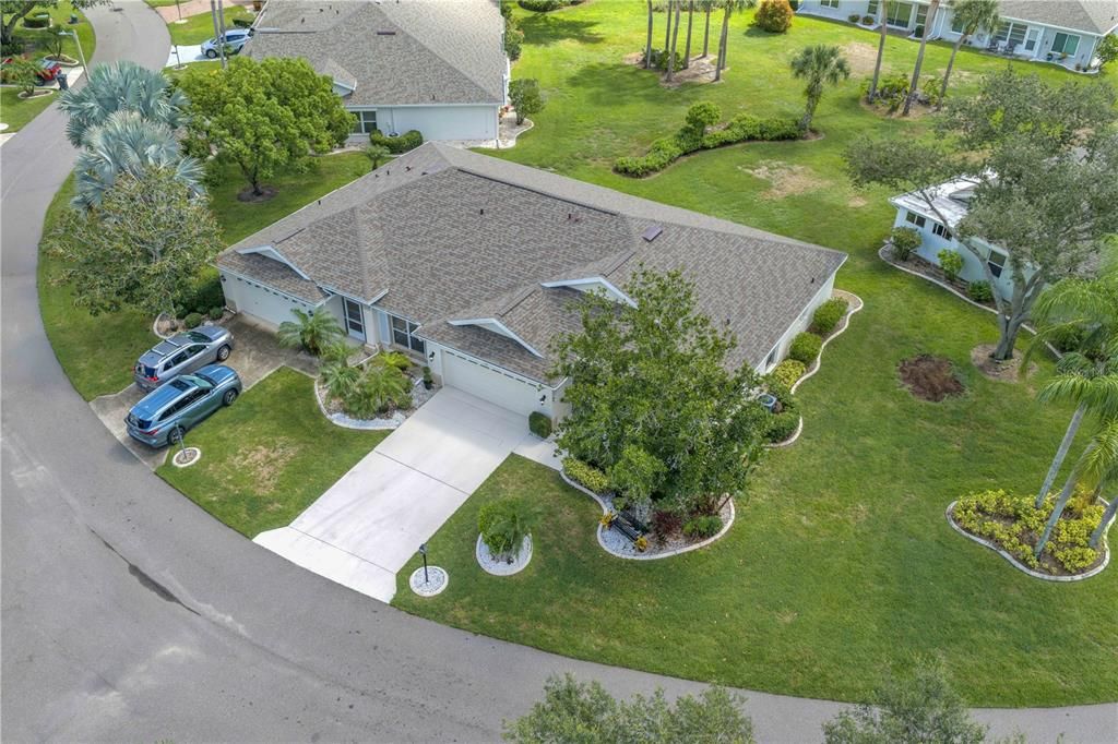 For Sale: $279,000 (2 beds, 2 baths, 1584 Square Feet)