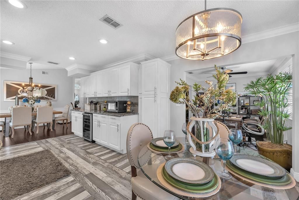 For Sale: $279,000 (2 beds, 2 baths, 1584 Square Feet)