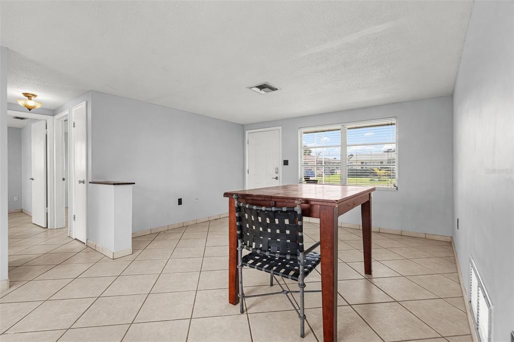 En Venta: $179,000 (2 camas, 1 baños, 846 Pies cuadrados)