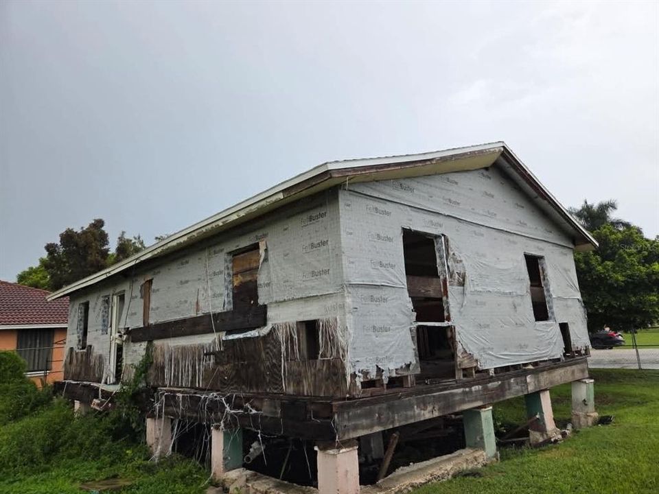 En Venta: $39,900 (2 camas, 1 baños, 1050 Pies cuadrados)