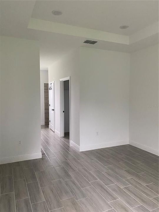 En Renta: $1,800 (4 camas, 2 baños, 1659 Pies cuadrados)